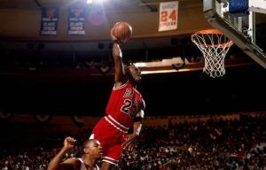 Lợi ích chơi bóng rổ